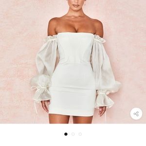 Trendy & Unique off the shoulder mini dress